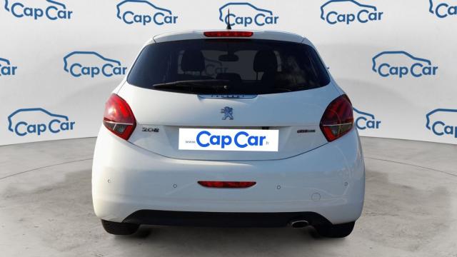 Peugeot 208 image 8