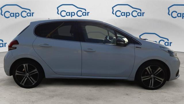 Peugeot 208 image 6