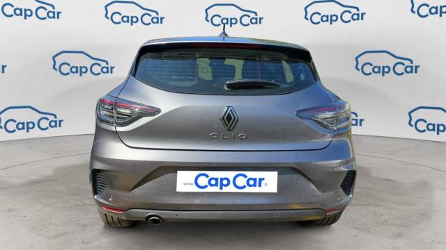 Renault Clio image 2