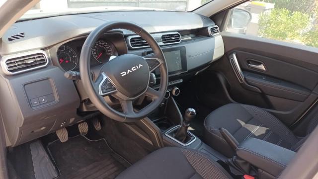 Dacia Duster image 1