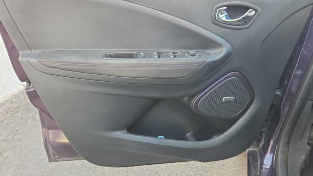 Renault Zoe image 8