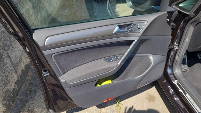 Volkswagen Golf image 9