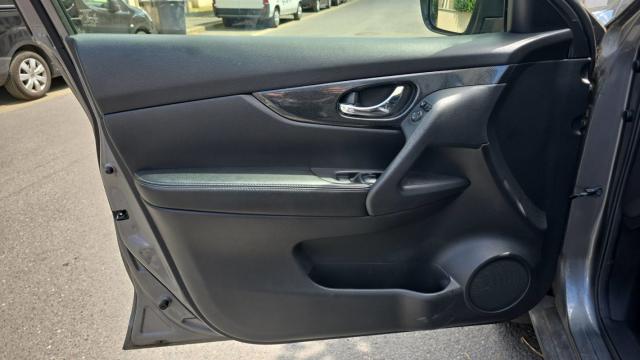 Nissan X-Trail image 5