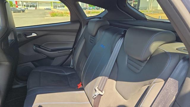 Ford Focus image 9