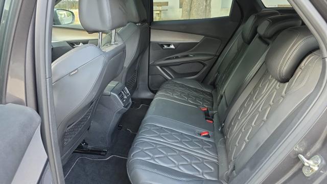 Peugeot 3008 image 1