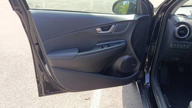 Hyundai Kona image 4