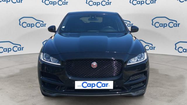 Jaguar F-Pace image 3