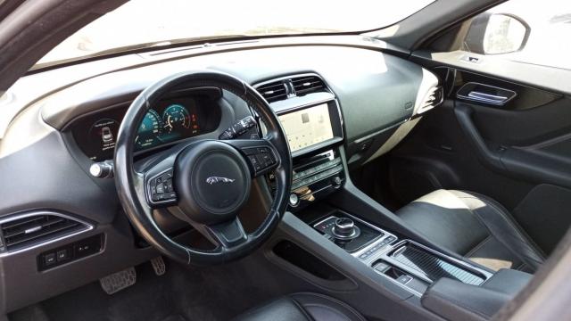 Jaguar F-Pace image 6