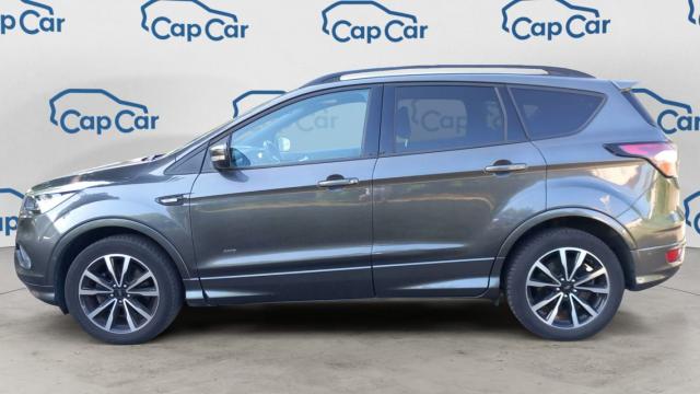 Ford Kuga image 9