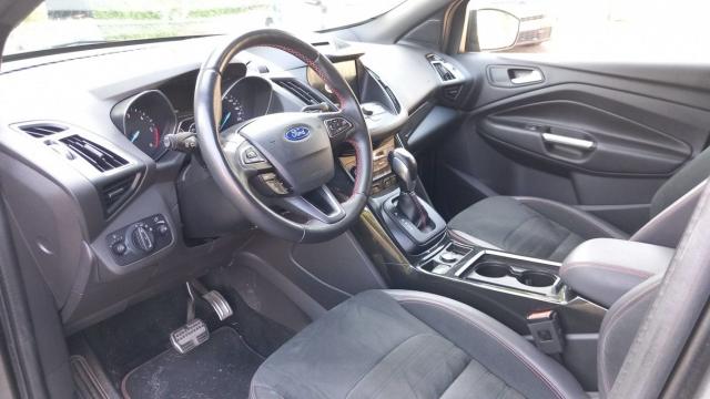 Ford Kuga image 5