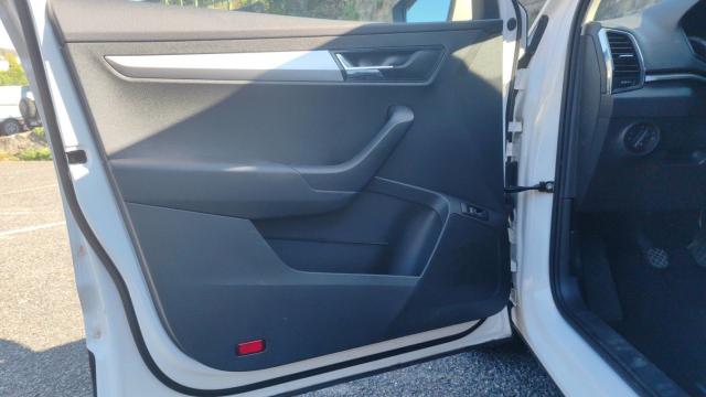 Skoda Karoq image 4