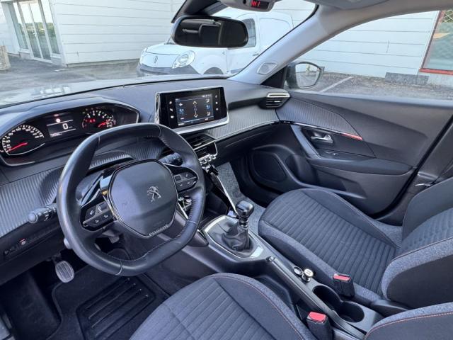 Peugeot 2008 image 7