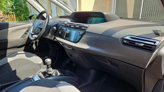 Citroen C4 Picasso image 8