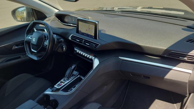 Peugeot 3008 image 6