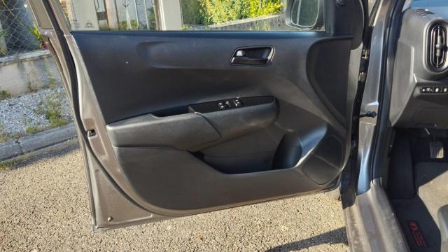 Kia Picanto image 4