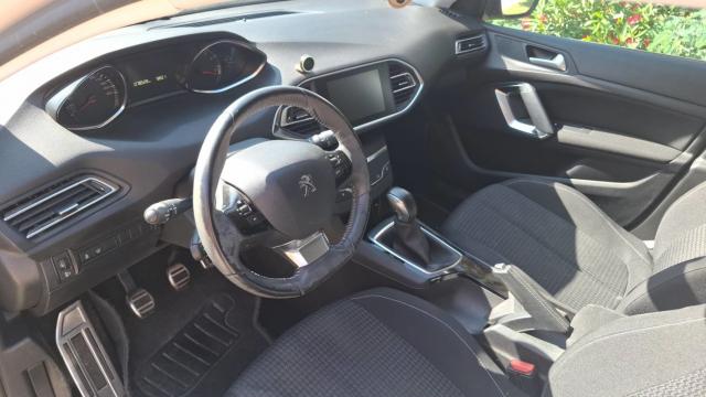 Peugeot 308 image 6