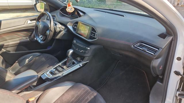 Peugeot 308 image 8