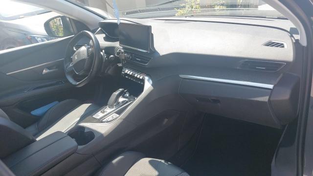 Peugeot 3008 image 8