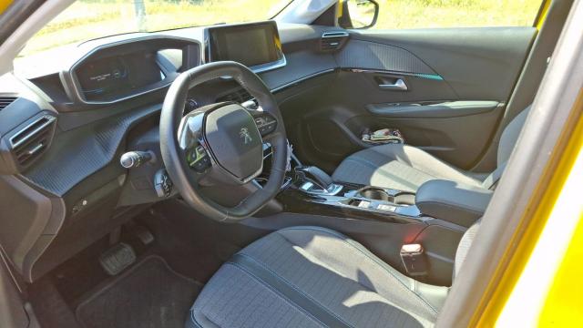 Peugeot E-208 image 5