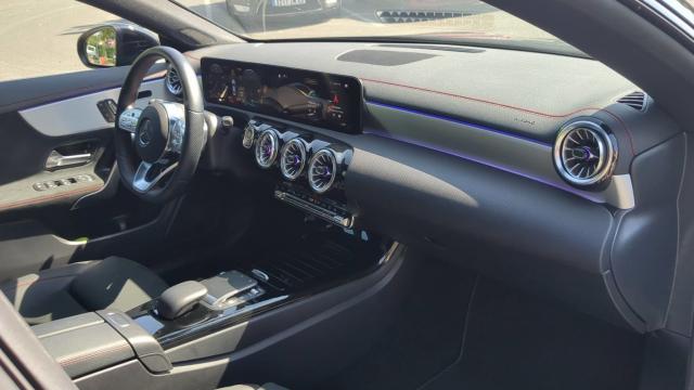 Mercedes Benz Classe Cla image 8