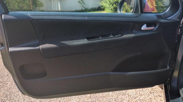 Peugeot 207 image 7