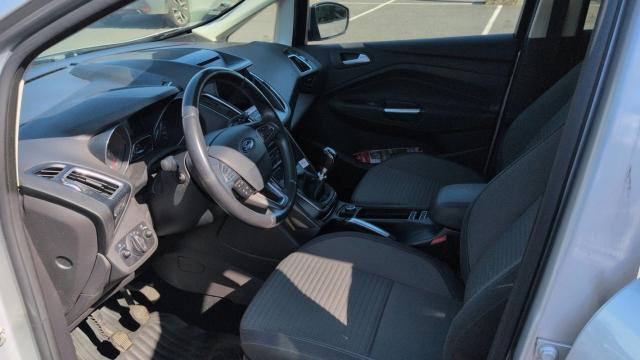 Ford C-Max image 2