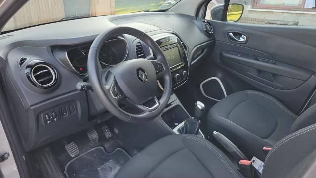 Renault Captur image 1