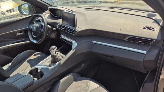 Peugeot 3008 image 6