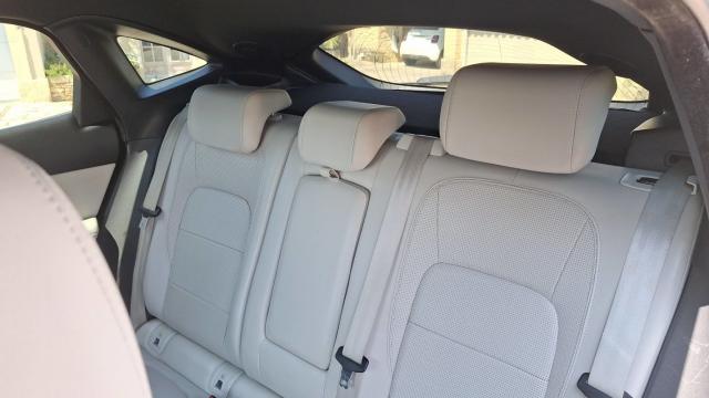 Jaguar E-Pace image 4