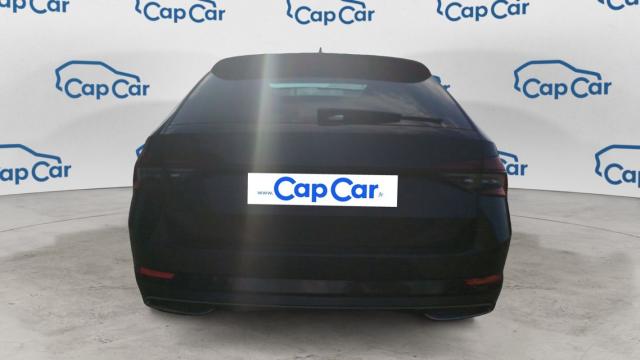 Skoda Superb Combi image 7