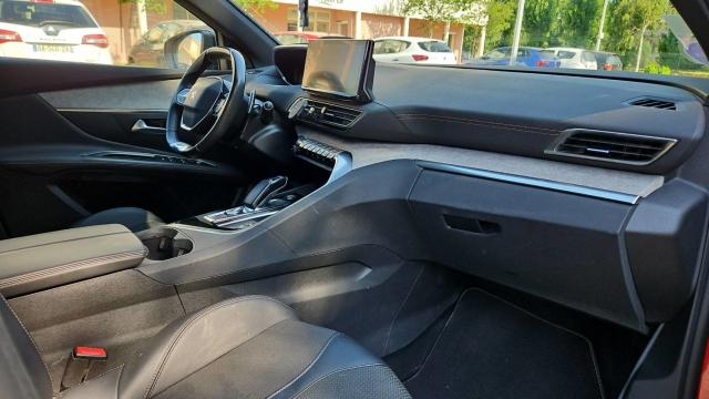 Peugeot 3008 image 1