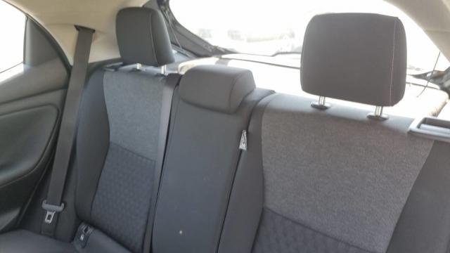 Toyota Yaris image 9