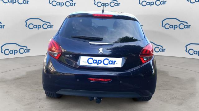 Peugeot 208 image 9