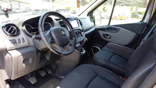 Renault Trafic image 9
