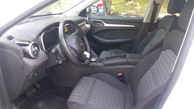 Mg Zs Ev image 1