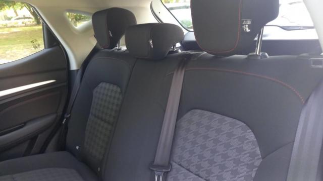 Mg Zs Ev image 3