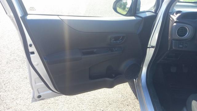 Toyota Yaris image 2