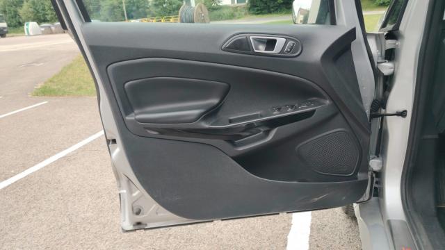 Ford Ecosport image 6