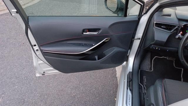 Toyota Corolla image 5