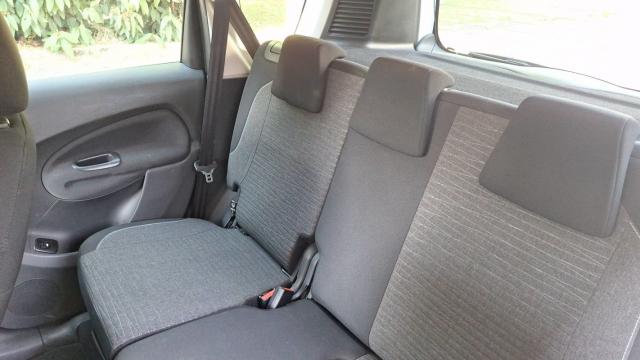 Citroen C3 Picasso image 2