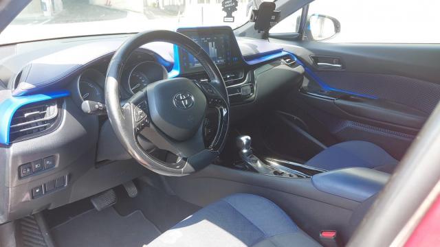 Toyota C-Hr image 5