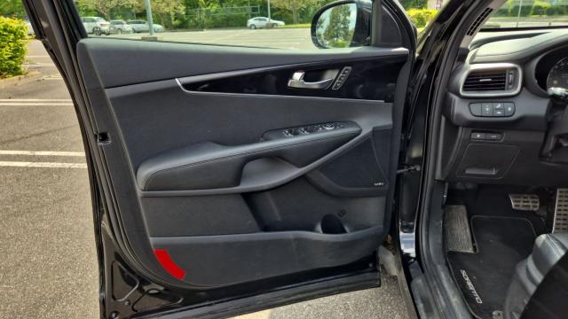 Kia Sorento image 5