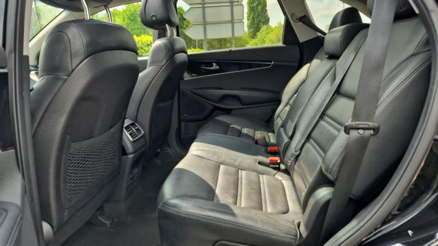 Kia Sorento image 3