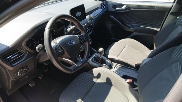 Ford Focus image 2