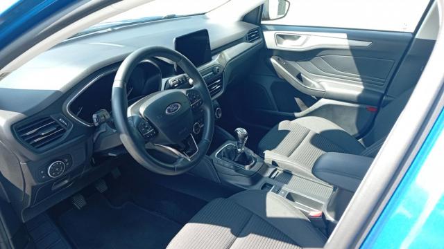 Ford Focus image 9