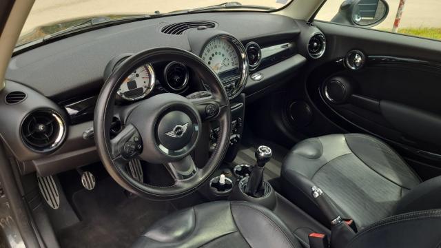 Mini Mini image 9
