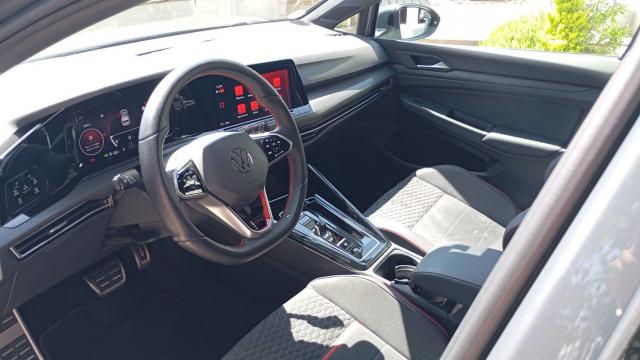 Volkswagen Golf image 2