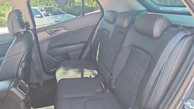 Kia Sportage image 7