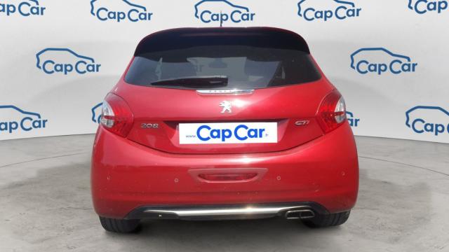 Peugeot 208 image 9