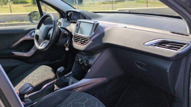 Peugeot 2008 image 4